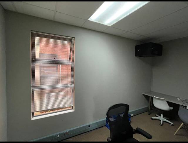 BUSINESS PROPERTY TO RENT IN CELTISDAL